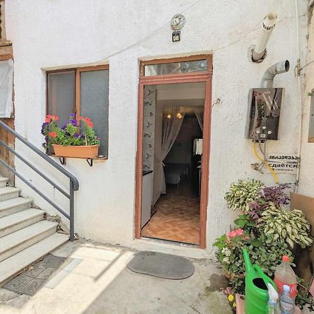 Paata'S Guesthouse 보르조미 외부 사진