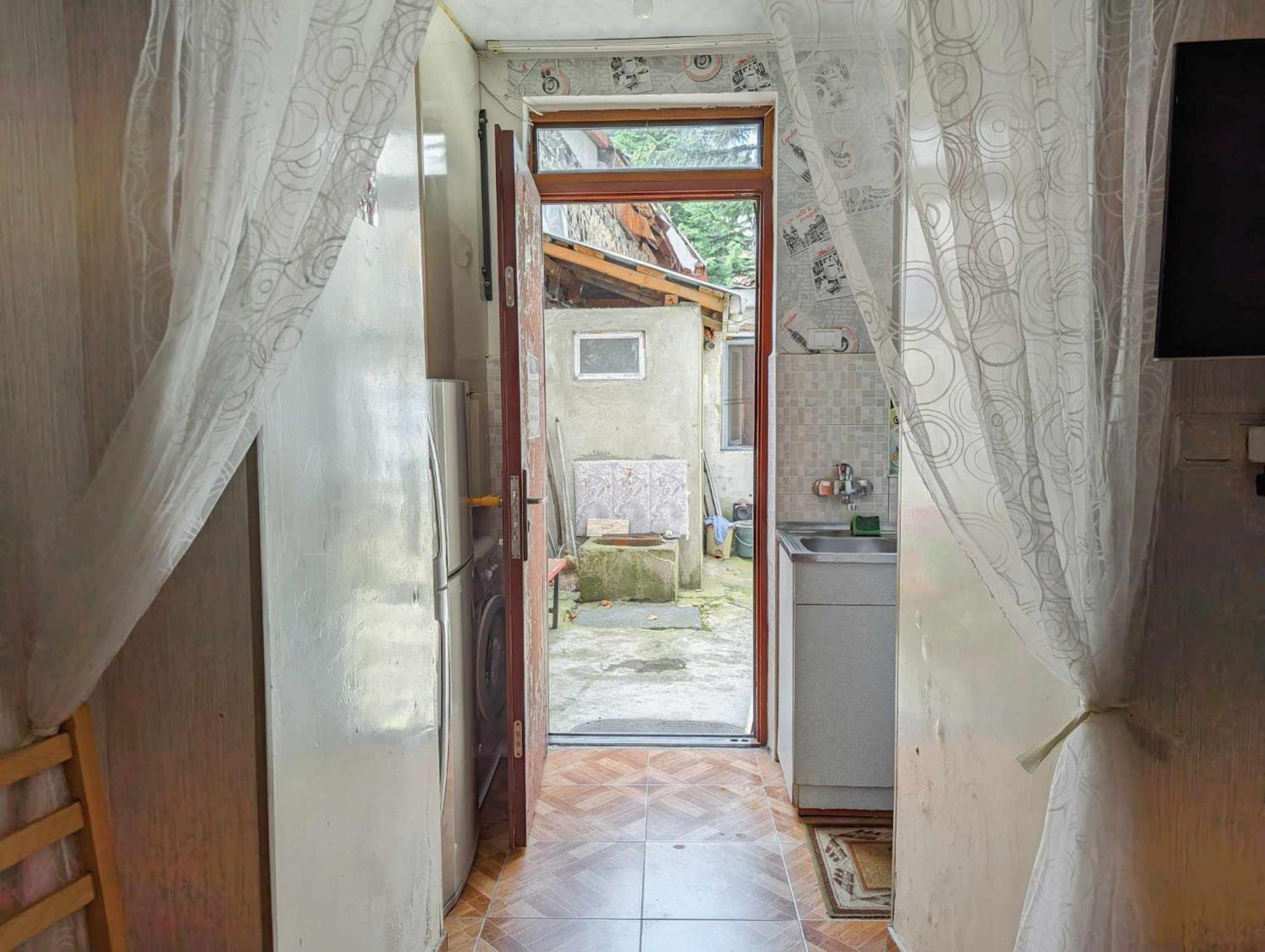 Paata'S Guesthouse 보르조미 외부 사진