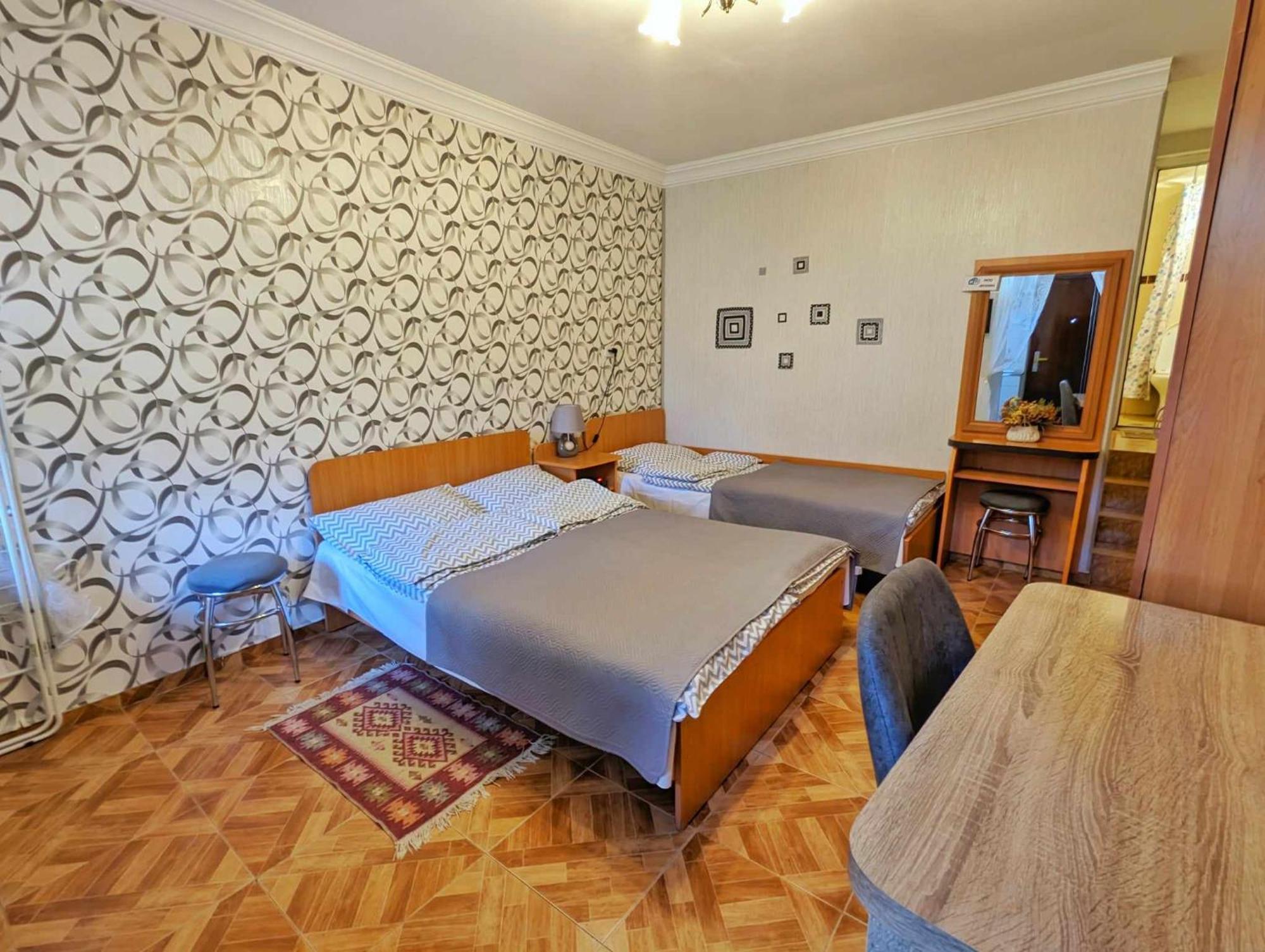 Paata'S Guesthouse 보르조미 외부 사진