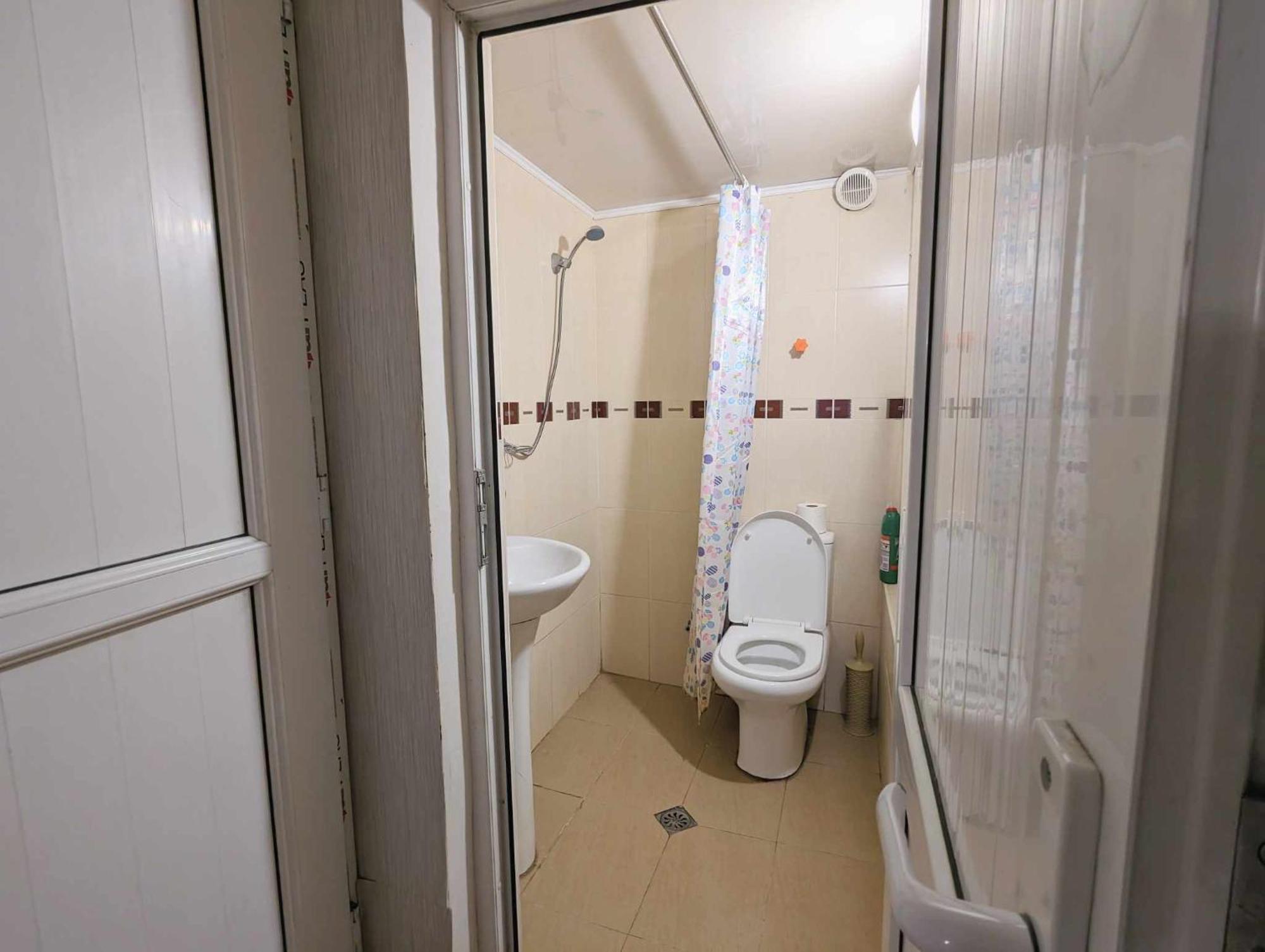 Paata'S Guesthouse 보르조미 외부 사진